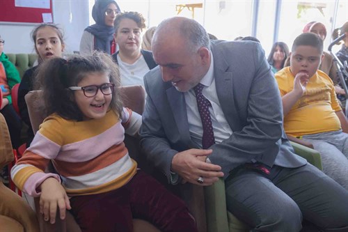 Başkan Sandıkçı: “Şehrimizin en kapsamlı engelsiz parkını ilçemize kazandırdık”