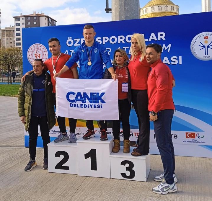 Canikli Milli Sporcu Ali Topaloğlu Rekorlara Doymuyor 